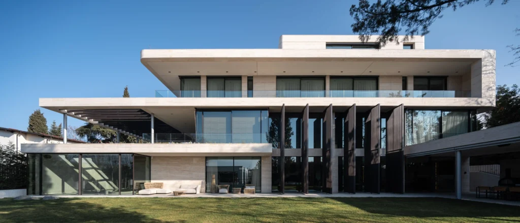 Vila TLS 07 Ph Relja Ivanic